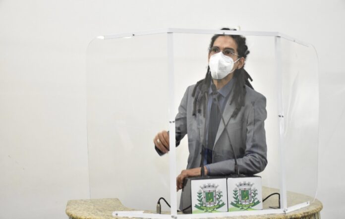 1758291E-A836-4C53-92B7-857546E89302